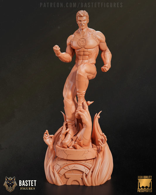 Front view statue render – Full Green Lantern 1:8 scale statue with strong heroic stance and lantern insignia on chest.