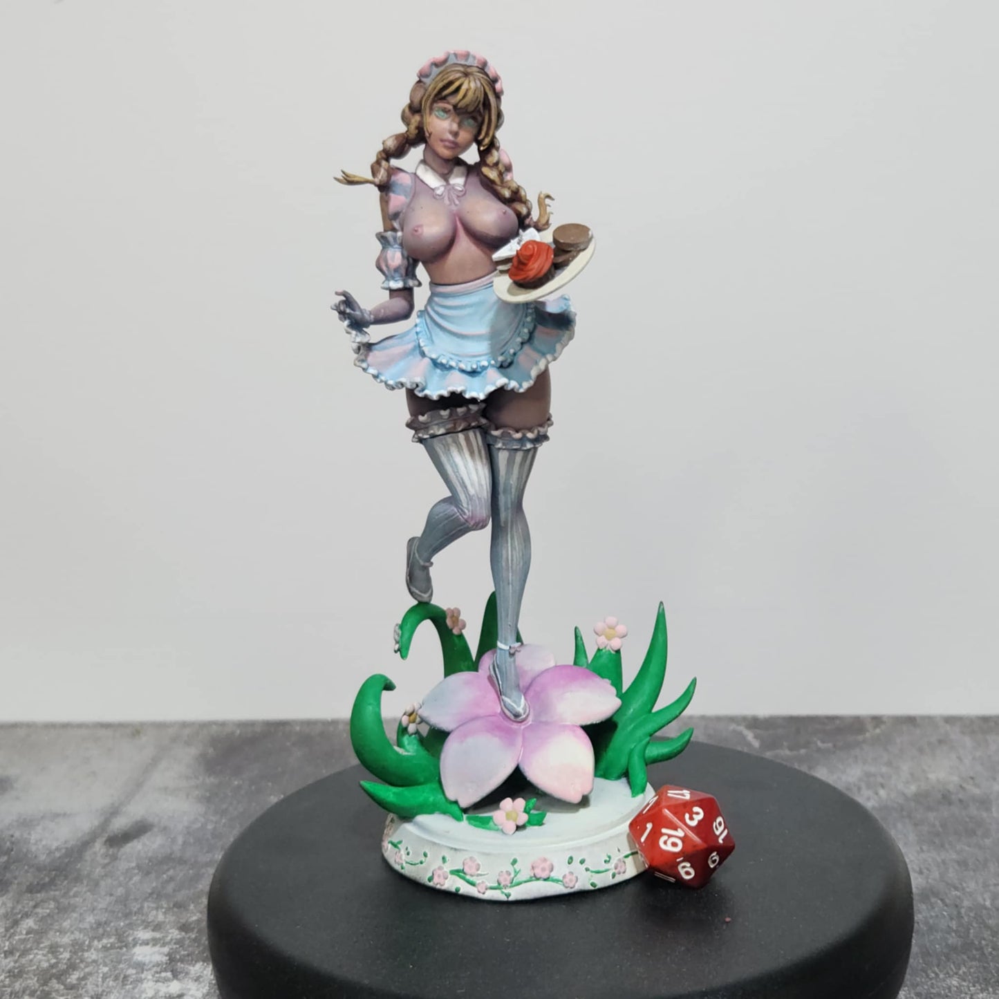 Mitsuri Maid - Demon Slayer / Kimetsu no Yaiba - (SFW/NSFW 18+) 1:10 Scale