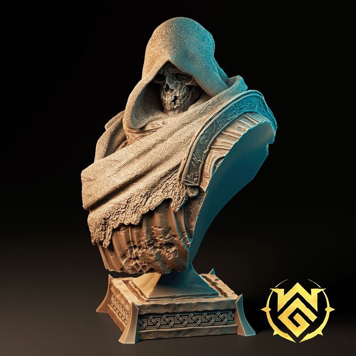 Bust of Braindead Bulwark showing a skeletal paladin in a hood and sculpted pauldrons, wrapped in torn fabric – collectible fantasy bust for tabletop display or painting.