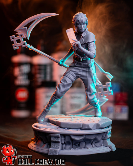 Full figure of Sciel Expedition 33 collectible holding crescent scythe and lunar card, 1:8 scale.