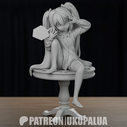 Mimukauwa Miku VTuber collectible figure unpainted grey render sitting on table with UNO card – 1:8 scale