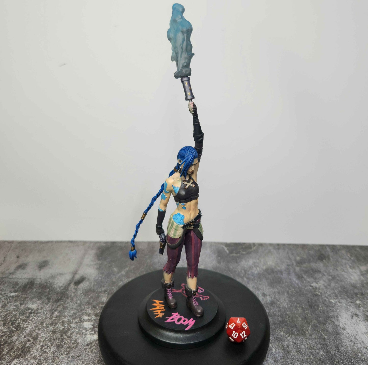 Jinx - League of Legends - 1:6, 1:9, 1:12 scale