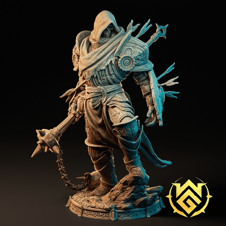 Full-figure Braindead Bulwark miniature depicting an undead paladin in ornate armor with a chained mace and hooded cloak – fantasy TTRPG miniature for Dungeons & Dragons or Pathfinder.
