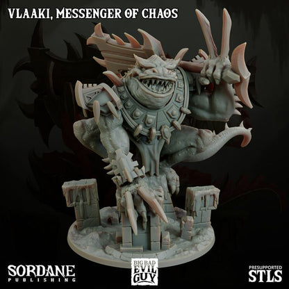 Vlaaki, Messenger of Chaos, in a battle-ready pose with spiked armor and no tongue, gripping a cleaver.