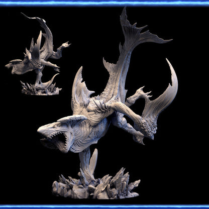 Atlas Shredder miniature in an action pose with its limbs extended and jaws open, standing on a detailed rocky base.