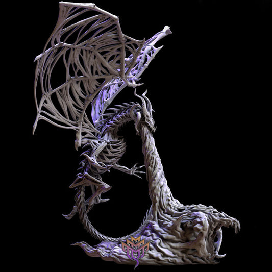 Dracolich miniature viewed from the side, showcasing its hollow ribcage, curved horns, and bony tail extending from the swirling energy.