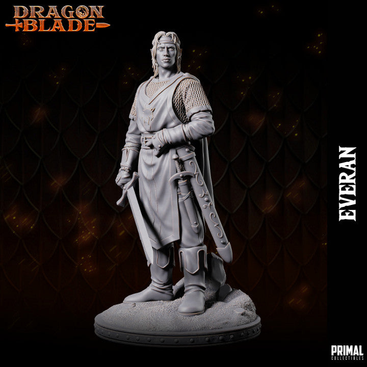 Everan miniature, an Elf Spellblade Wizard holding a sword, dressed in spellcasting robes and armor.