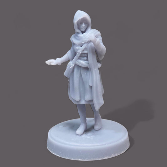 Shir Lonechild, Dream Teller – Human Cleric Female Miniature