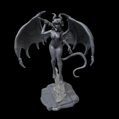 Succubus Lussoria (SFW/NSFW 18+)