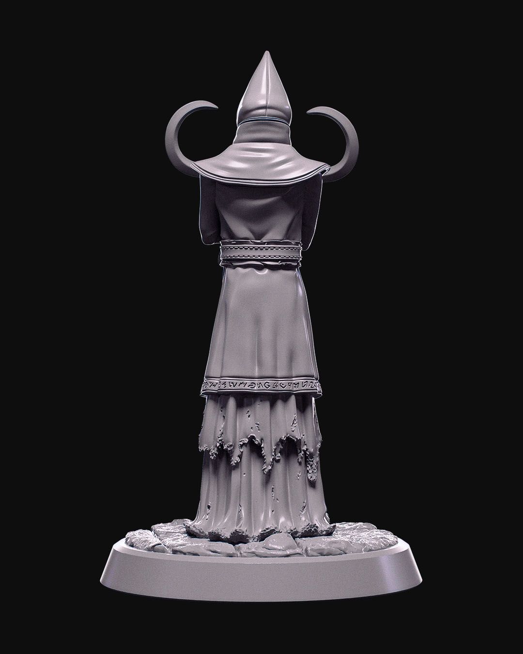 Back view of Arzan Cultist in tattered robes, displaying rune-etched patterns and a shadowy hood.