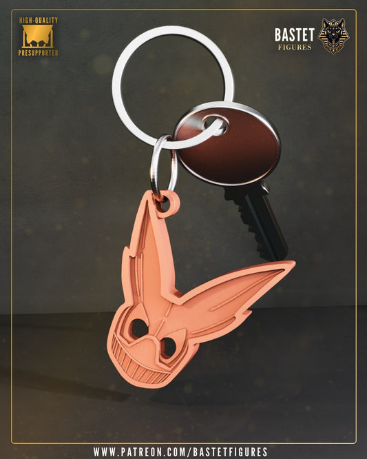 Deku Midoriya My Hero Academia keychain – mask-shaped emblem charm with large ears and cutout eyes attached to a metal keyring.