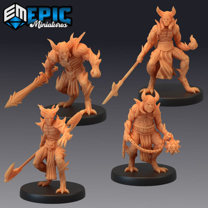  The Devil Army miniatures draw inspiration from the brutal Horned Devils of D&D lore. These fiendish enforcers are clad in spiked armor and wield heavy weapons like swords, flails, and spears.