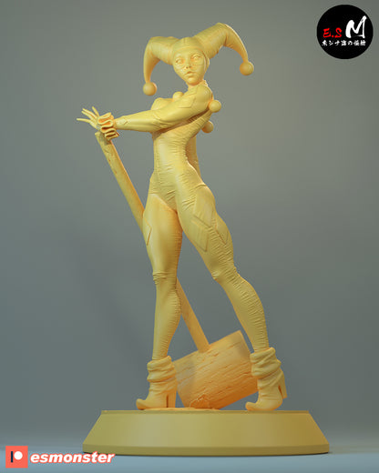 Unpainted render of Harley Quinn figure in classic pose with jester head and mallet behind her.