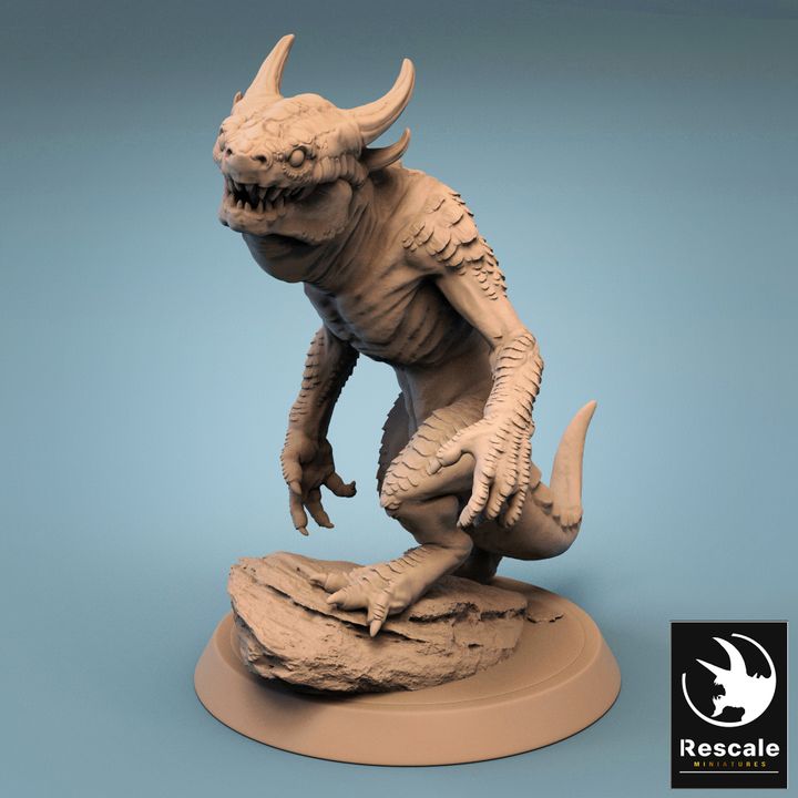 Wingless kobold miniature crouching on a rock, with clawed hands extended forward. Ideal for use in tabletop games like Dungeons and Dragons or Pathfinder.