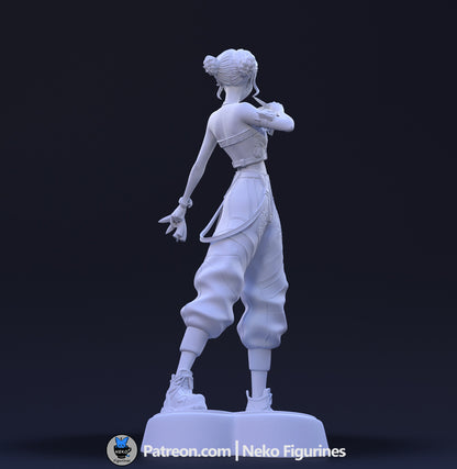 Zoey K-Pop Demon Hunters figurine 1:7 scale back view showing braided hair and pants details