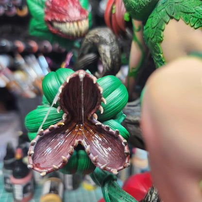 Poison Ivy - DC Comics - 1:6 Scale