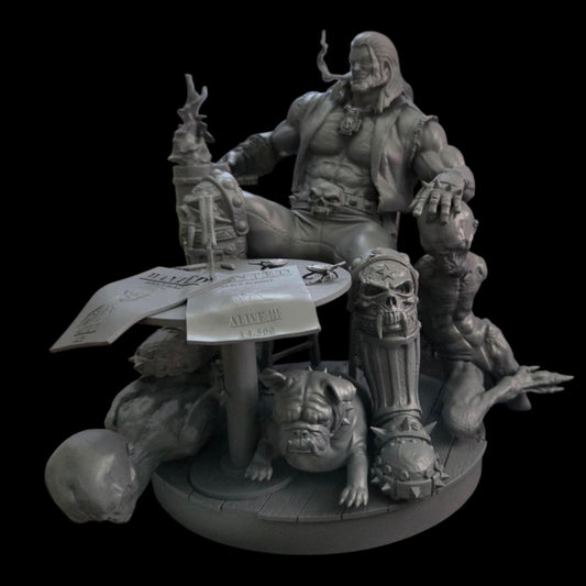 Lobo  - DC Comics  - 1:8 Scale Figure & Bust