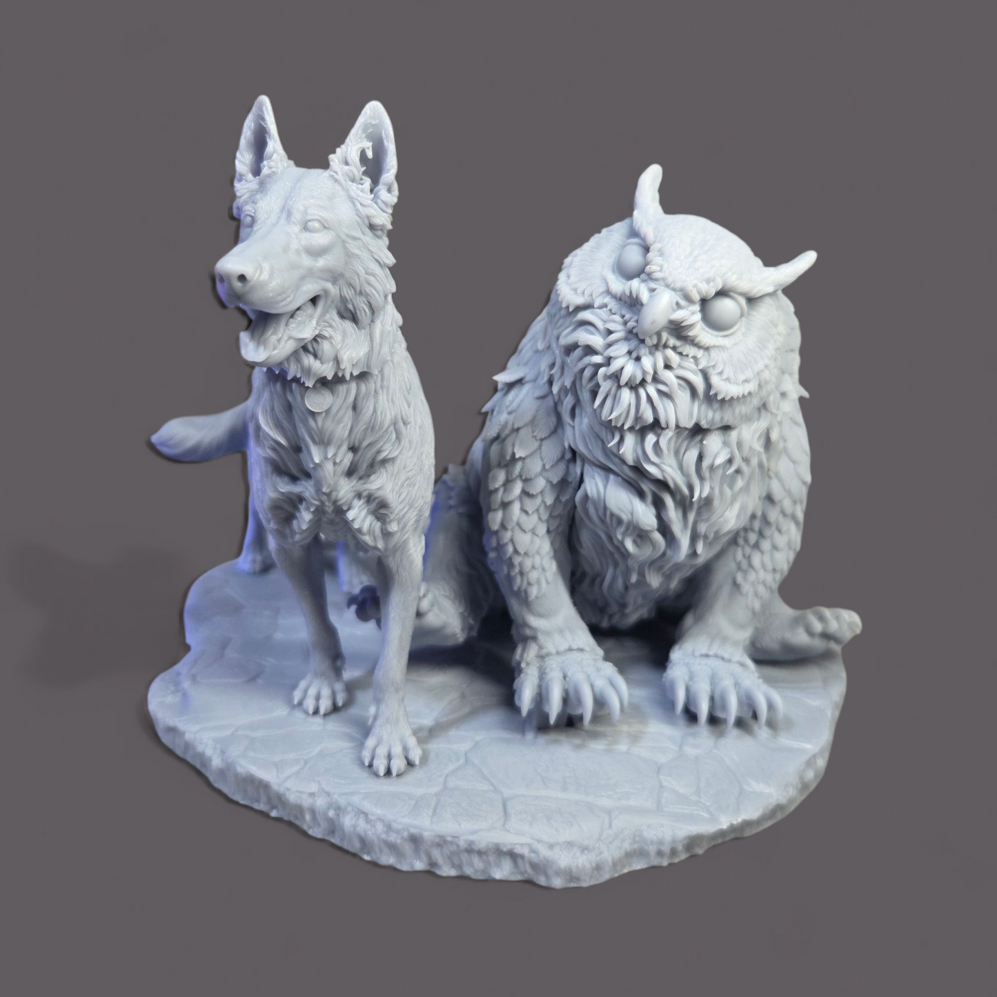 Scratch and Owlbear - Baldur's Gate - 1:8 Scale Figure