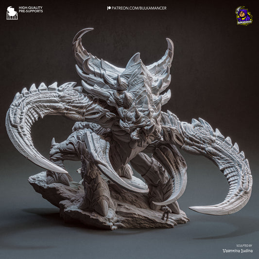 Ultralisk StarCraft zerg monster collectible statue clay render front view alien siege beast