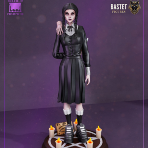 Wednesday Addams - The Addams Family - 1:8 Scale Figure & Bust